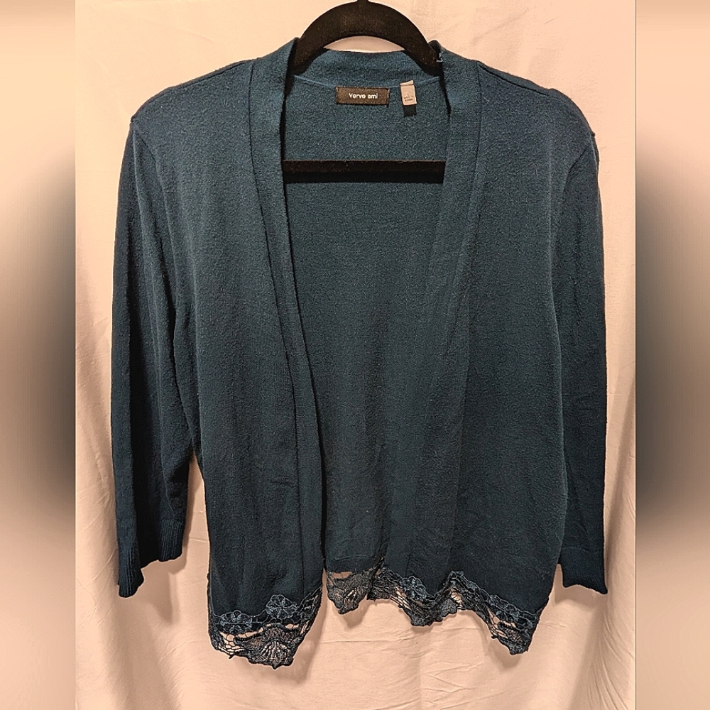 VERME AMI Blue Bottom Lace 3/4 Sleeve Cardigan